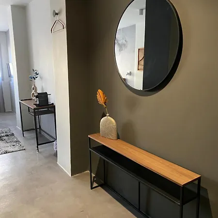 The Solon House-self Check-in Hotel Ateny