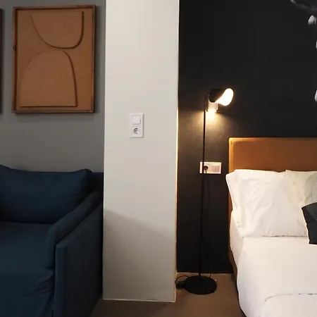The Solon House-self Check-in Hotel *